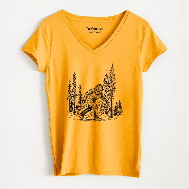 loose-fitting tunic top for women -Bigfoot in the Woods - Women's 100% Recycled V-neck